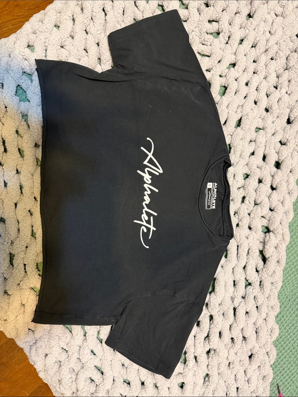 Alphalete Black Crewneck crop T